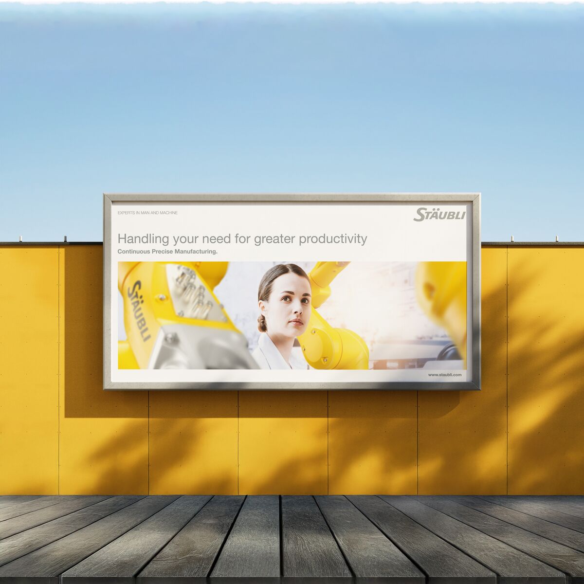 Großflächige Stäubli-Werbung auf einem Billboard